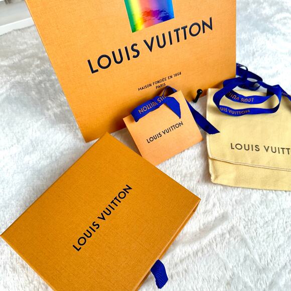 Louis Vuitton Dust Bag, shopping bag, box, gift card ribbon package set - Picture 2 of 7